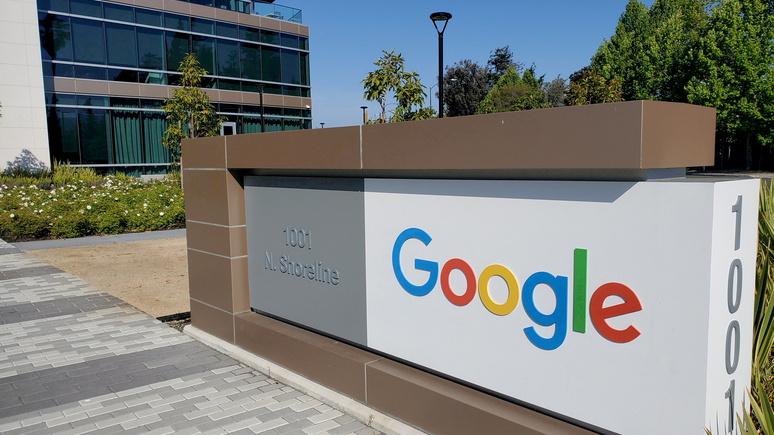 CNBC: Google собирается с Нового года увольнять непривитых сотрудников