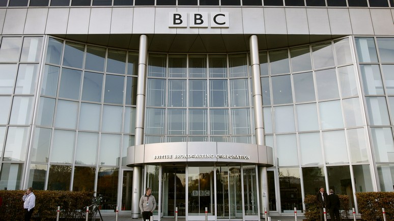 Daily Express: не уважают зрителей — разгневанные британцы призывают бойкотировать «Би-би-си» в Рождество