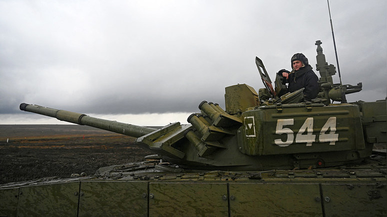 Haaretz: даже отводя войска от границ Украины, Путин остаётся в выигрыше