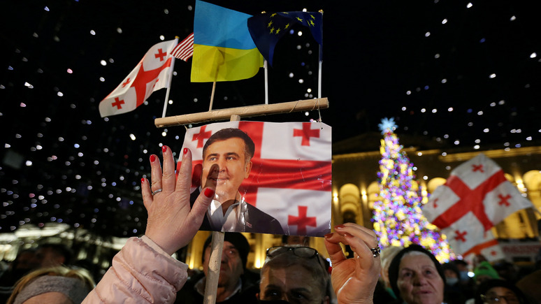 ПН: Украина призвала Грузию относиться к Михаилу Саакашвили с уважением