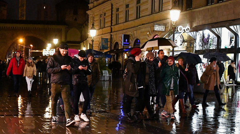 Der Spiegel: стихийные протесты противников вакцинации в Мюнхене привели к столкновениям с полицией