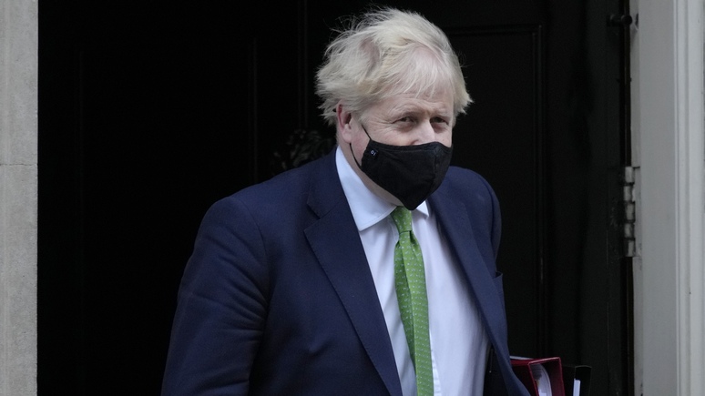 Guardian: Джонсон объявил об отмене всех санитарных мер, включая маски в общественных местах 