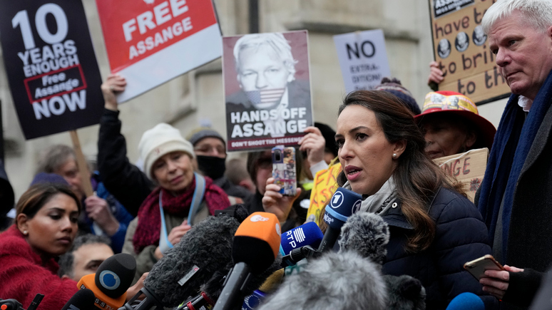Daily Mail: Высокий суд Лондона позволил Ассанжу обжаловать свою экстрадицию в США