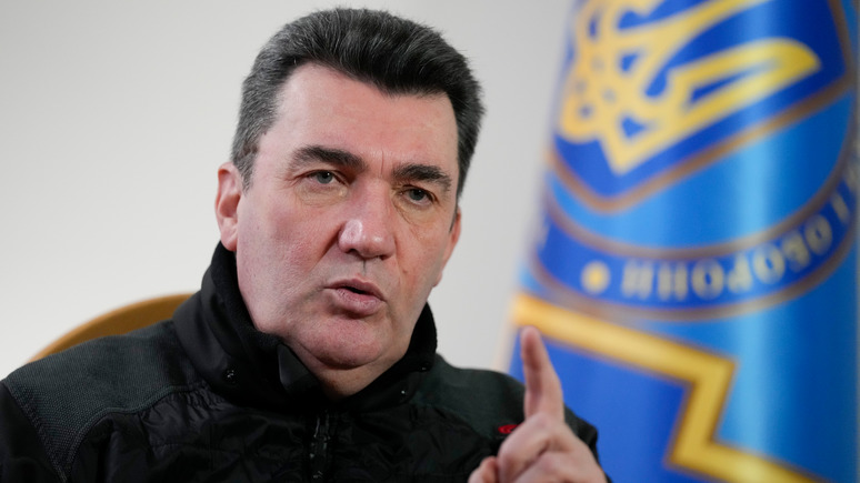 Вести: Украина не собирается выполнять Минские соглашения, поскольку они «разрушат страну»