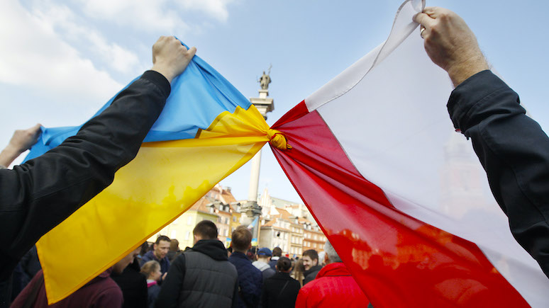 Dziennik Polski: польские власти уже готовятся принять «миллион украинских беженцев» 
