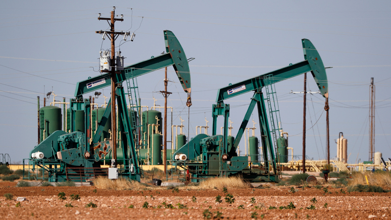 WP: цена на нефть превысила 100 долларов