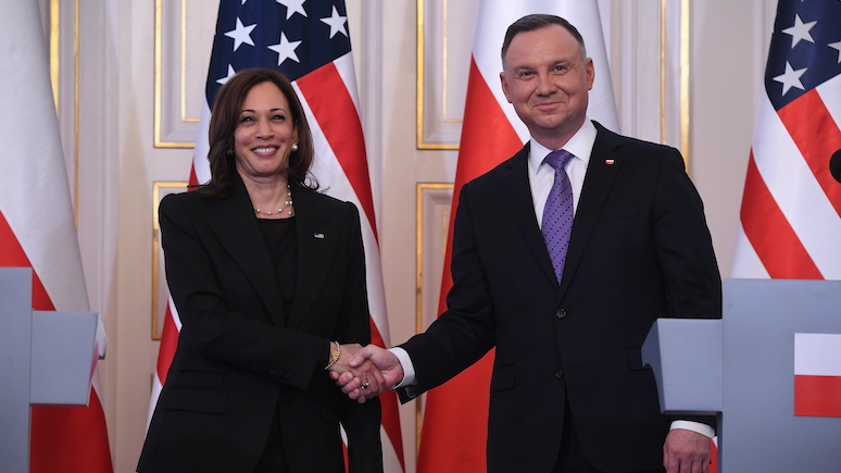 RP: благодаря украинскому кризису Польша и США наконец-то упали друг другу в объятия 