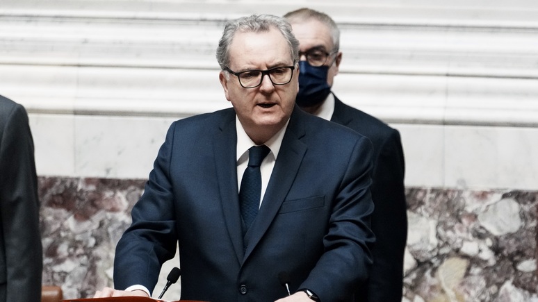 Le Figaro: глава нижней палаты парламента Франции исключил резкое эмбарго на российское топливо