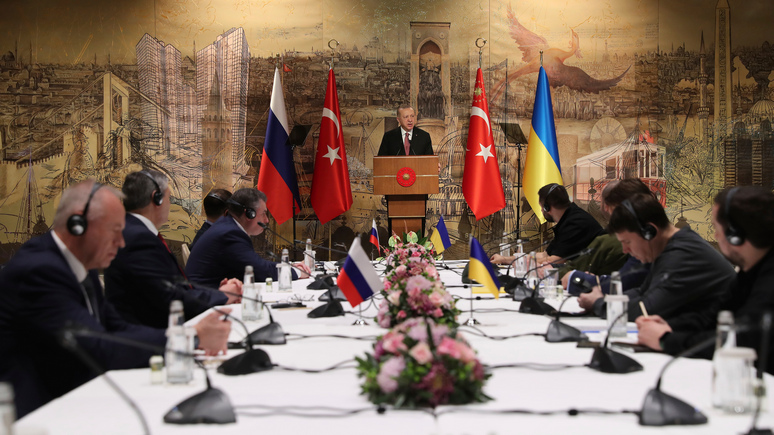 Hürriyet: значительный прогресс — глава МИД Турции о переговорах России и Украины в Стамбуле