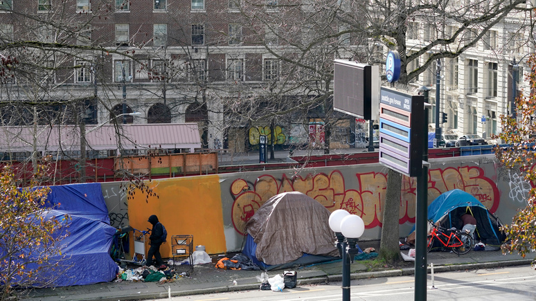 Insider: мэр Нью-Йорка хочет за две недели очистить город от лагерей бездомных