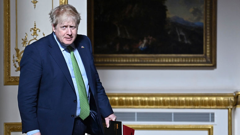 Sky News: более половины британцев поддержали отставку Джонсона после скандала с вечеринками