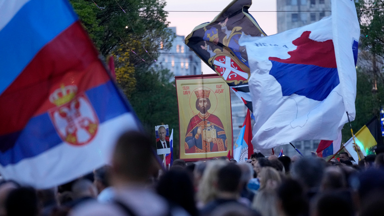 Ouest-France: в Белграде прошла демонстрация в поддержку Путина и против НАТО