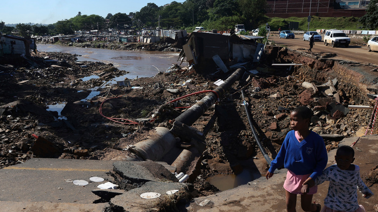 Das Erste: президент ЮАР объявил чрезвычайное положение из-за самого разрушительного наводнения в истории страны