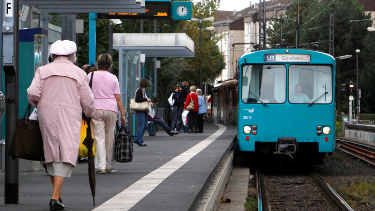 SZ: за проезд зайцем в общественном транспорте каждый год в тюрьму отправляются более 50 тысяч немцев 