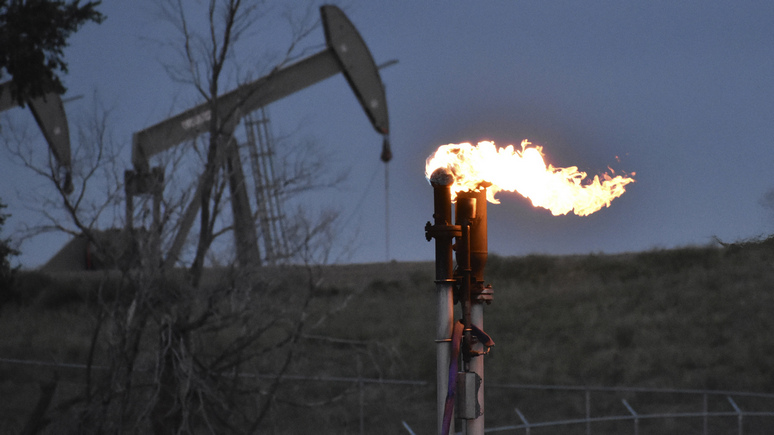 Bloomberg: несмотря на санкции, доходы России от нефтеэкспорта выросли на 50%