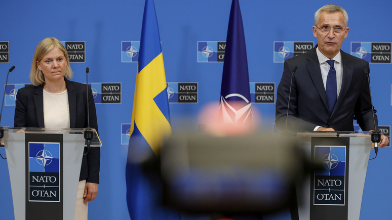 «Не могу дать никаких обещаний»: Столтенберг о процессе вступления Швеции и Финляндии в НАТО