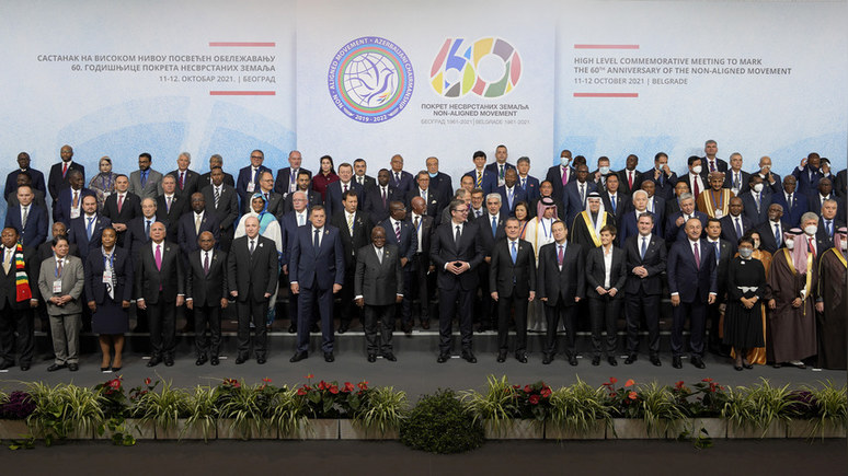 Huanqiu Shibao: США и Запад должны научиться диалогу с международным сообществом вместо того, чтобы диктовать свои правила