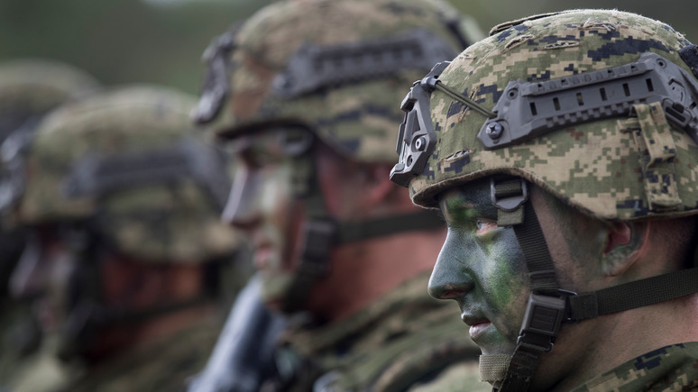DELFI: в Латвии собираются снова вернуть призыв в армию