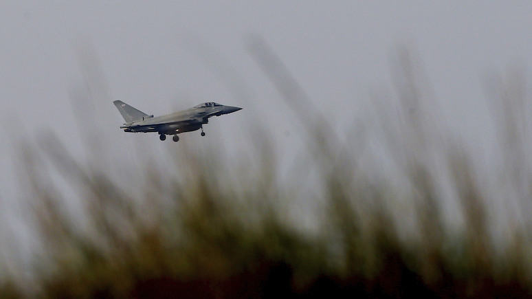 DM: ВВС Великобритании приостановили полёты истребителей Typhoon из-за неисправности