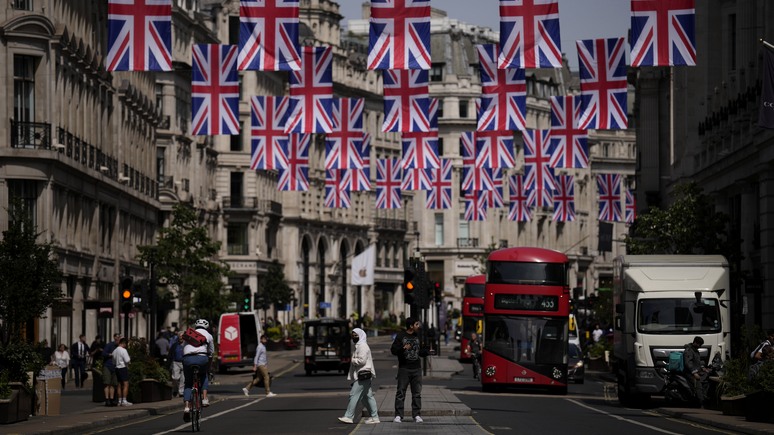 Daily Mail: две третьих британских компаний пострадали от антироссийских санкций