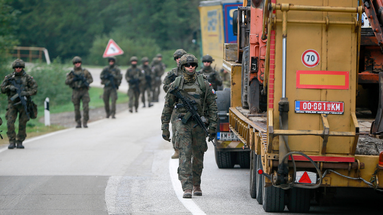 Spiegel: Столтенберг заявил Белграду и Приштине о готовности НАТО вмешаться 