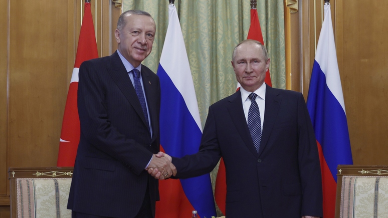 WSJ: отношения с Турцией помогают России обходить западные санкции 