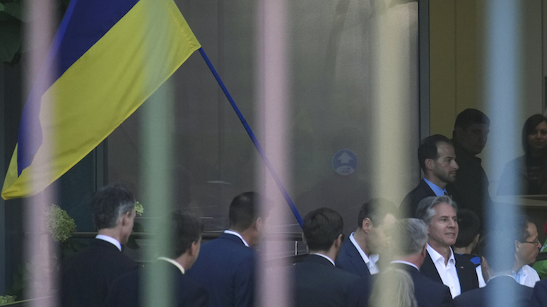 Bloomberg: Блинкен прибыл с необъявленным визитом в Киев