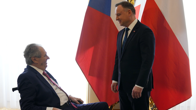 Rzeczpospolita: Польша выбрала неподходящее время для предъявления территориальных претензий Чехии