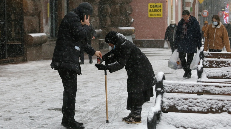 Guardian: эксперты посоветовали Украине не деньги печатать, а реформировать экономику
