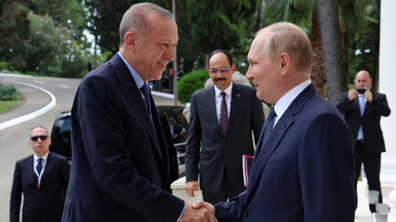Le Monde: Путин не может не восхищаться цинизмом Эрдогана, который защищает интересы страны 