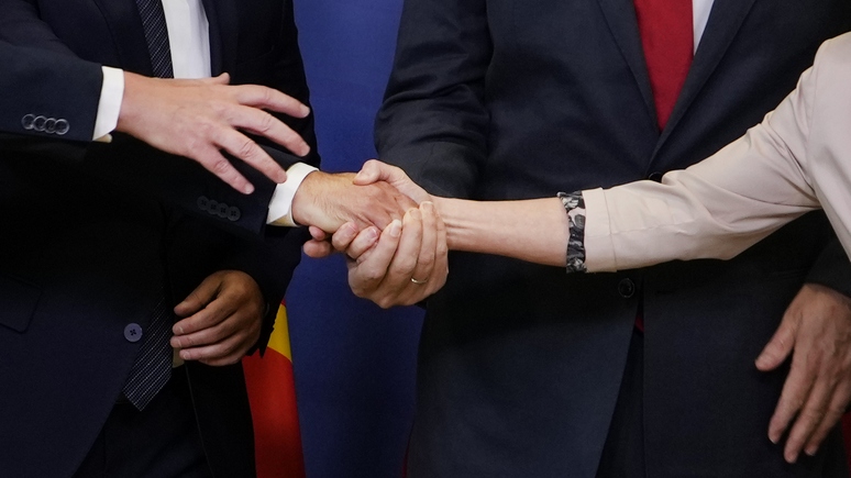 «Совместное фото и ничего более» — Spiegel усомнился, стоят ли того затраты на саммит в Праге