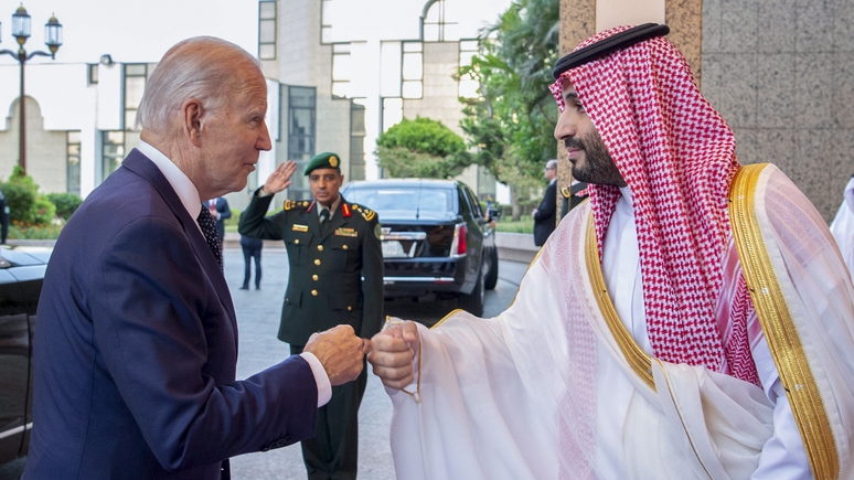 Le Figaro: Байден намерен пересмотреть отношения с Саудовской Аравией, раз она встала на сторону России