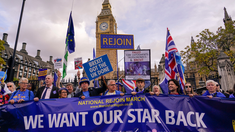 Independent: «брексит медленно убивает страну» — в Лондоне прошёл митинг за воссоединение с ЕС