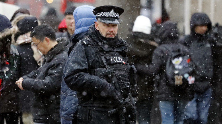 Independent: в британской полиции выявляют всё больше сотрудников с преступными наклонностями