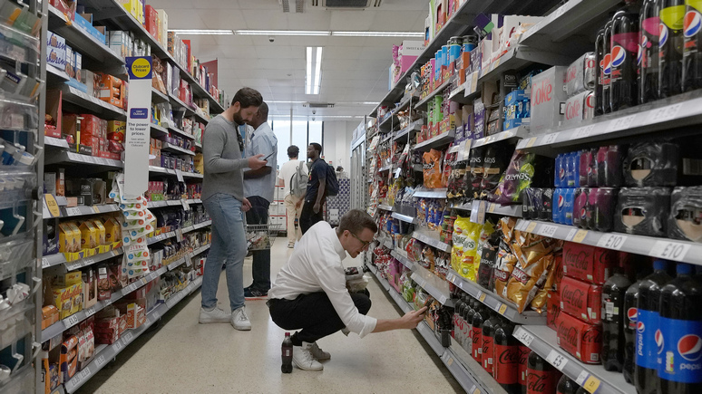 Sky News: более четверти британцев покупают еду в кредит