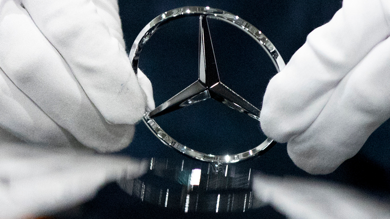 Focus Online: кризис докатился до фирменного знака автомобилей Mercedes 