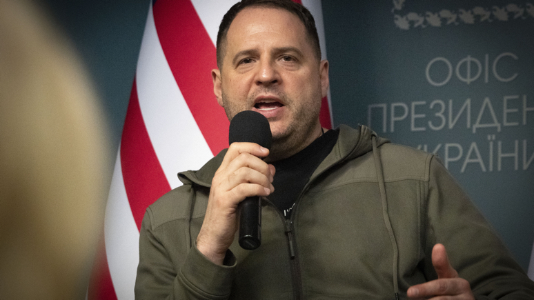 Politico: Киев планирует военную кампанию на территории Крыма