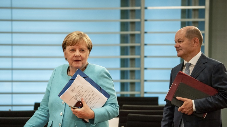 Die Welt: большинство немцев считают Шольца менее решительным канцлером, чем Меркель