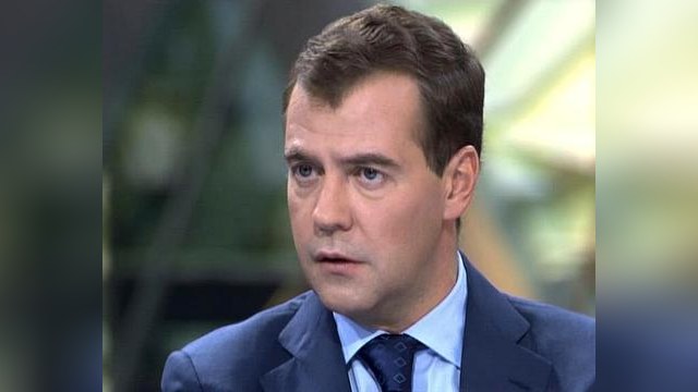 Образ жёсткого лидера нужен Медведеву ради рейтинга