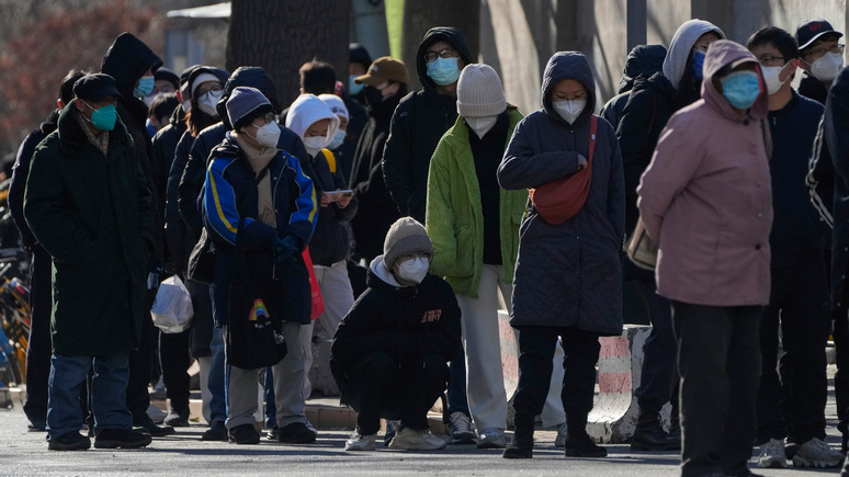 BFM TV: после смягчения ограничений COVID-19 «стремительно распространяется» по Китаю