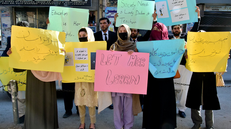 Der Spiegel: в Афганистане женщин отстранили от работы в НПО