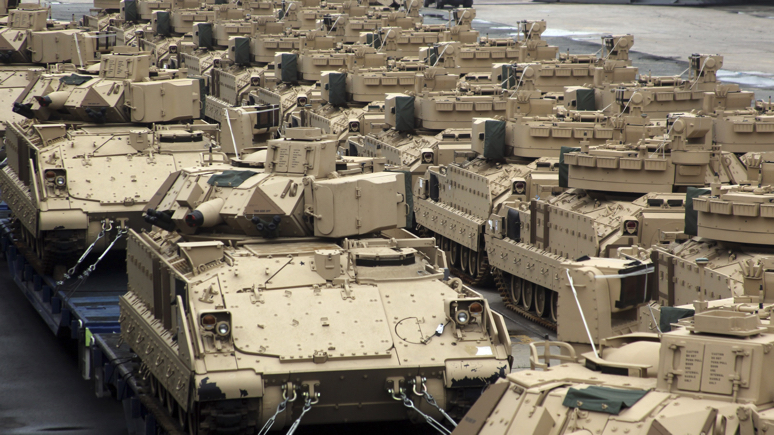 Guardian: США и Германия намерены передать Украине боевые машины пехоты