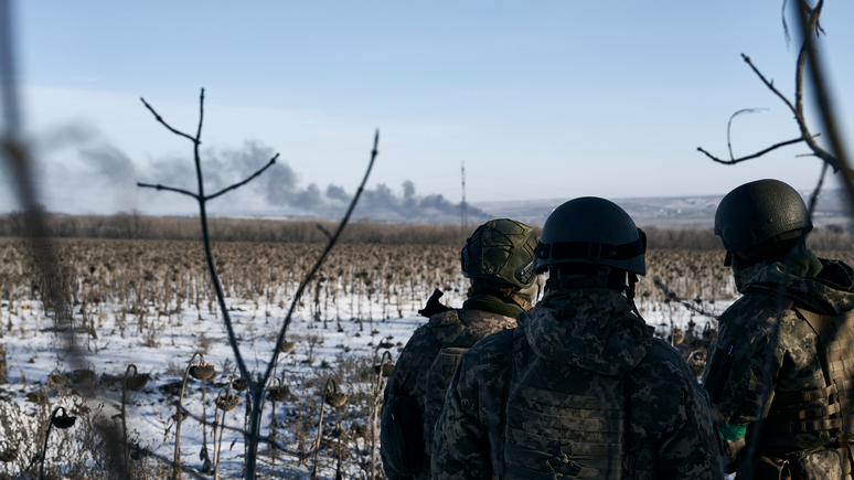 «Нас просто бросили» — украинский солдат пожаловался CNN на ужасное положение ВСУ в Соледаре
