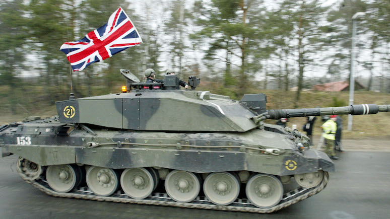 Sky News: Великобритания передаст Украине 14 танков Challenger 2