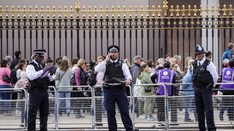 Sky News: один из самых шокирующих случаев — офицер лондонской полиции оказался серийным насильником