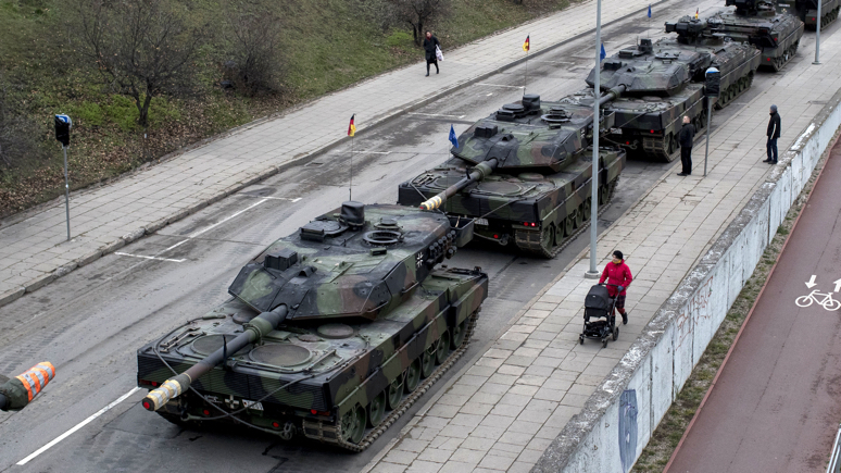 Le Figaro: Польша заявила о «неприемлемости» позиции Германии по поставкам Киеву танков Leopard