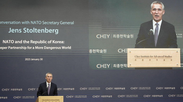 CNN: Столтенберг призвал Сеул разрешить прямые поставки оружия Украине