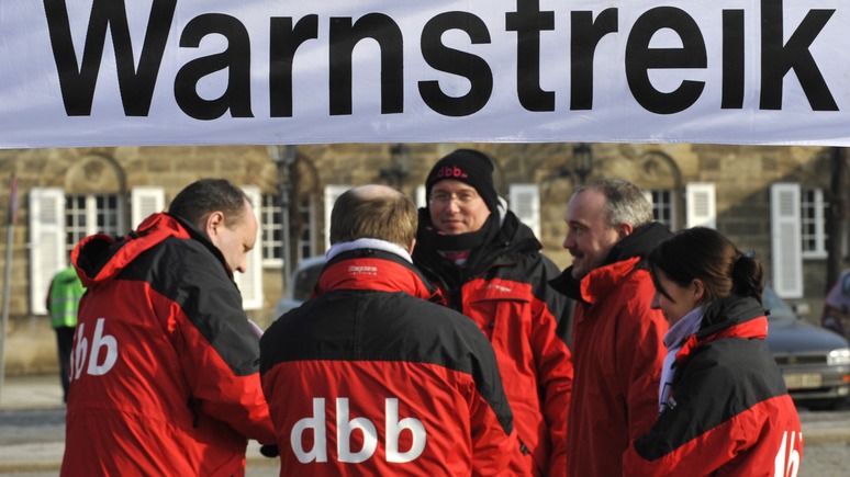 Die Zeit: госслужащие Германии грозят расширить забастовки, добиваясь повышения зарплаты