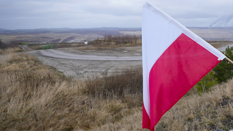 TVP Info: отгородиться от угрозы — глава МВД Польши объяснил цели обустройства заграждений на границах с Россией и Белоруссией