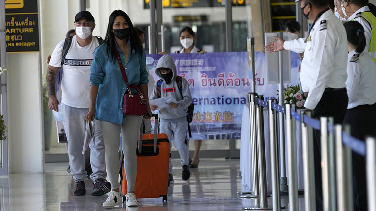 Diplomat: возобновление рейсов из России приносит Таиланду доход не только от туризма, но и в сфере недвижимости
